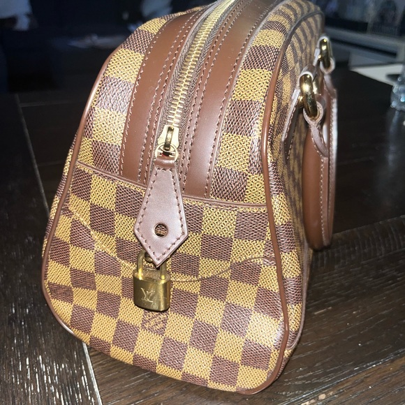 Louis Vuitton bag - Picture 5 of 8
